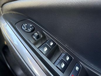 Vauxhall Grandland X 