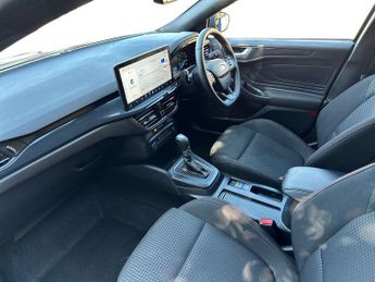 Ford Focus 5Dr ST-Line 1.0 MHEV 155PS Auto