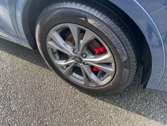 Ford Kuga 2.5 FHEV ST-Line Edition 5dr CVT