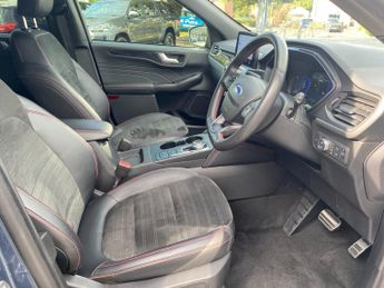 Ford Kuga 2.5 FHEV ST-Line Edition 5dr CVT