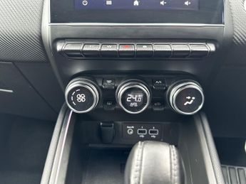 Renault Clio 5Dr RS Line 1.6 Hybrid Auto