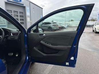 Renault Clio 5Dr RS Line 1.6 Hybrid Auto