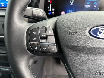 Ford Transit Courier 1.0 Limited 125PS Auto