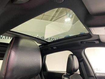 Ford Kuga 2.0 EcoBlue (190PS) Automatic ST-Line X Edition AWD 5dr.