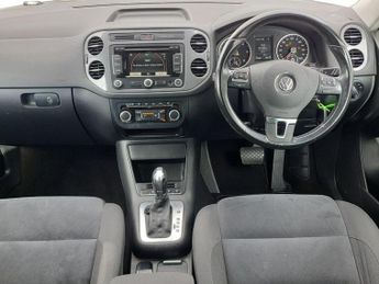 Volkswagen Tiguan 2.0 TDi BlueMotion Tech Match 177 5dr DSG