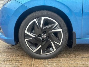 Nissan Micra 1.0 IG-T 92 Acenta 5dr CVT