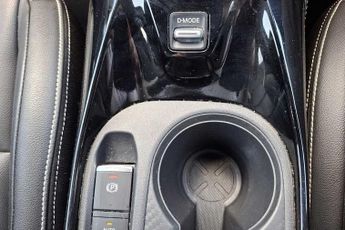 Nissan Juke 1.6 Hybrid Premiere Edition 5dr Auto