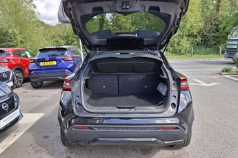 Nissan Juke 1.6 Hybrid Premiere Edition 5dr Auto