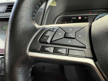 Nissan LEAF 110kW Tekna 40kWh 5dr Auto