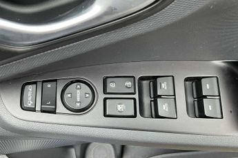 Hyundai Ioniq 1.6 GDi Hybrid Premium 5dr DCT