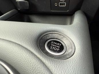 Nissan Juke 1.0 DIG-T (117ps) N-Connecta