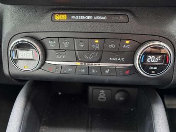 Ford Kuga 2.0 EcoBlue 190 Titanium Edition 5dr Auto AWD