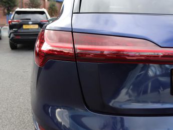 Audi E-tron 300kW 55 Quattro 95kWh Black Edition 5dr Auto