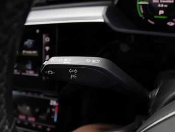 Audi E-tron 300kW 55 Quattro 95kWh Black Edition 5dr Auto