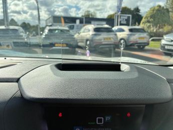 Citroen C4 50kWh Shine Auto 5dr