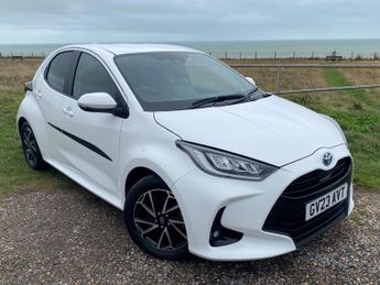 Toyota Yaris 1.5 VVT-h Design Hatchback 5dr Petrol Hybrid E-CVT Euro 6 (s/s) 