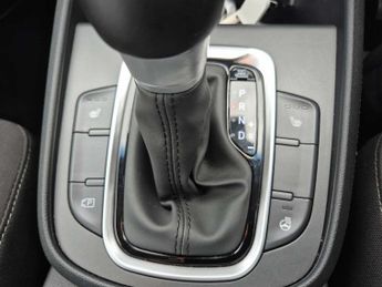 Hyundai Kona 1.6 GDi Hybrid Premium 5dr DCT