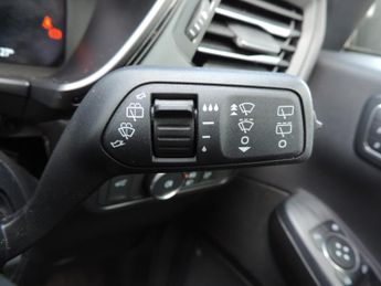 Ford Kuga 2.5 FHEV ST-Line X 5dr CVT