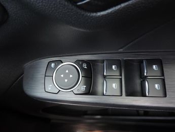 Ford Kuga 2.5 FHEV ST-Line X 5dr CVT