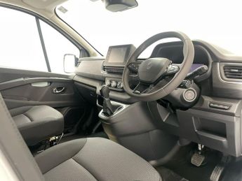 Renault Trafic SL30 E-Tech Advance L1 H1 SWB 52kWh Auto