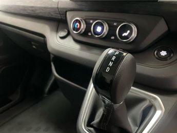 Renault Trafic SL30 E-Tech Advance L1 H1 SWB 52kWh Auto