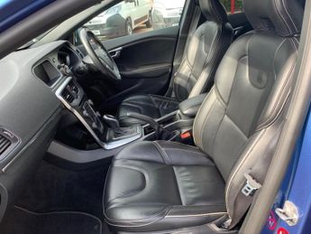 Volvo V40 2.0 D3 R-Design Pro Auto Euro 6 (s/s) 5dr