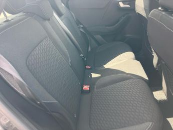 Ford Puma 1.0 EcoBoost Hybrid mHEV Titanium 5dr DCT