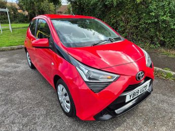 Toyota AYGO 1.0 VVT-i x-play Euro 6 5dr