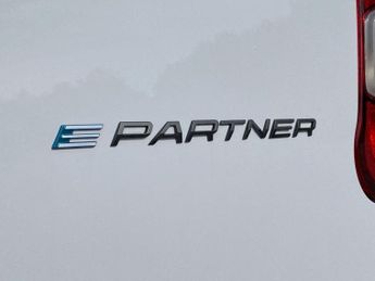 Peugeot Partner 52kWh Professional Long Crew Van Auto LWB 6dr (7.4kW Charger)