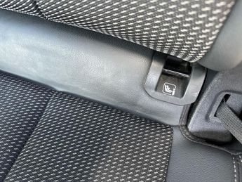 Audi Q3 5Dr S Line 35 1.5 MHEV Auto