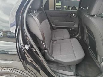 Hyundai Inster HYUNDAI INSTER 02 EV