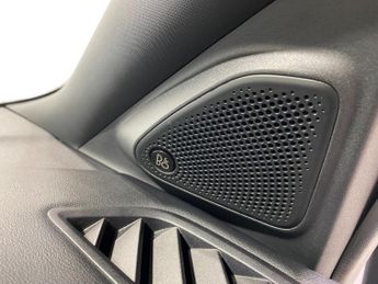 Ford Puma 1.0 Turbo EcoBoost Hybrid (155PS) mHEV 6 spd ST-Line Vignale 5dr