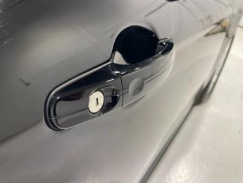 Ford Focus 1.0 Turbo EcoBoost (125PS) 6 spd Titanium 5dr.