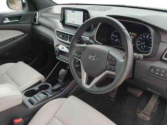Hyundai Tucson 2.0 CRDi 48V MHD Premium SE 5dr 4WD DCT