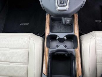 Honda CR-V 2.0 i-MMD Hybrid SR 5dr eCVT