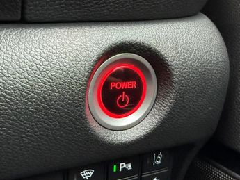 Honda CR-V 2.0 i-MMD Hybrid SR eCVT