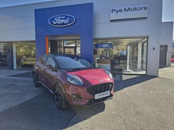 Ford Puma 1.0 EcoBoost Hybrid mHEV Vivid Ruby Ed 5dr DCT