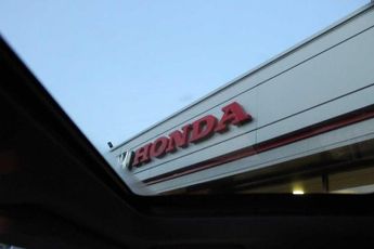 Honda Civic 1.5 VTEC TURBO Prestige 5-Door
