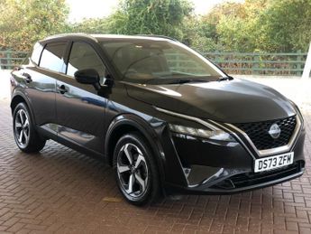 Nissan Qashqai 1.3 DiG-T MH N-Connecta 5dr