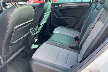 Volkswagen Tiguan 2.0 TDi 150 4Motion R-Line 5dr DSG