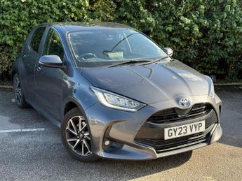 Toyota Yaris 1.5 VVT-h Design E-CVT Euro 6 (s/s) 5dr
