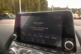 Nissan Juke 1.0 DiG-T N-Connecta 5dr DCT