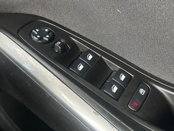 Vauxhall Grandland X 