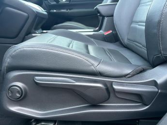 Honda CR-V 2.0 i-MMD Hybrid SR 5dr eCVT