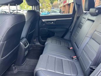 Honda CR-V 2.0 i-MMD Hybrid SR 5dr eCVT