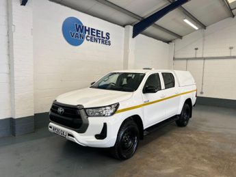 Toyota Hi Lux 2.8 D-4D Active Pickup Double Cab 4dr Diesel Manual 4WD Euro 6 (