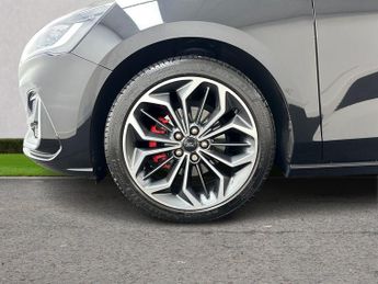 Ford Focus 5Dr ST-Line Vignale 1.0 MHEV 155PS Auto