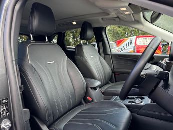 Ford Kuga 5Dr Vignale 2.5 PHEV 225PS 2WD Auto