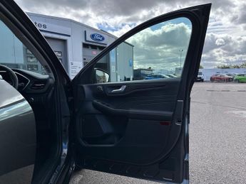 Ford Kuga 5Dr Vignale 2.5 PHEV 225PS 2WD Auto