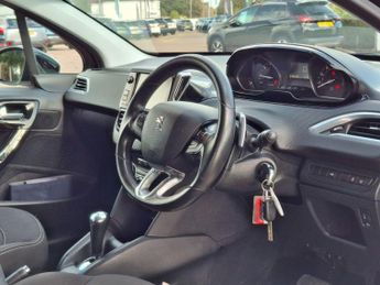 Peugeot 208 1.2 PureTech Active ETG Euro 6 (s/s) 5dr